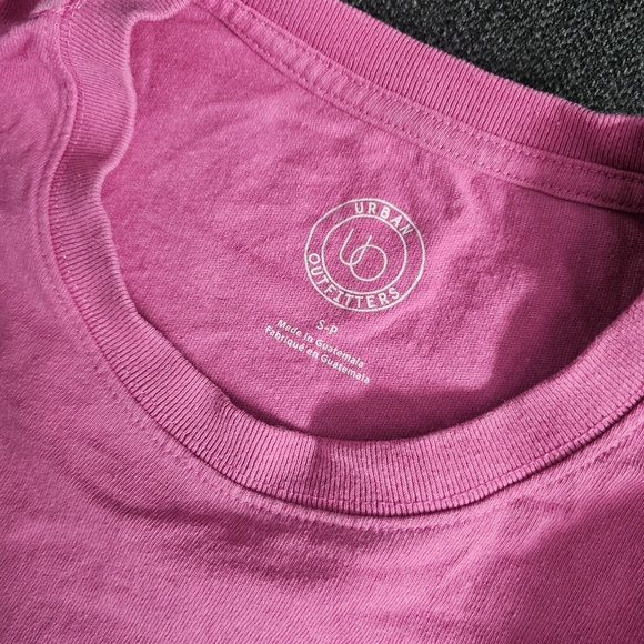Urban Outfitters Pink Crop T-Shirt 100% Cotton 🩷 Size Small - Picture 2 of 4